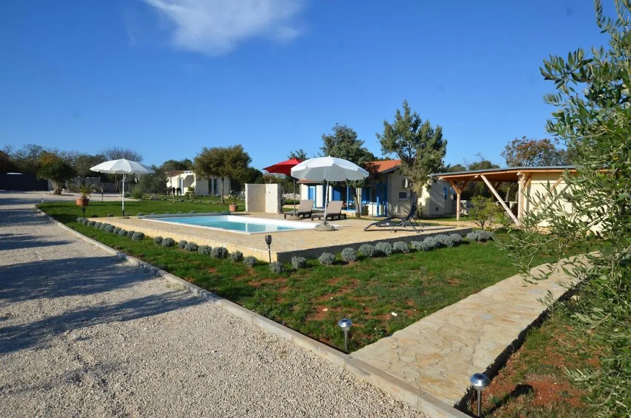 Vila Family Friendly House With A Swimming Pool Rovinj - 20869