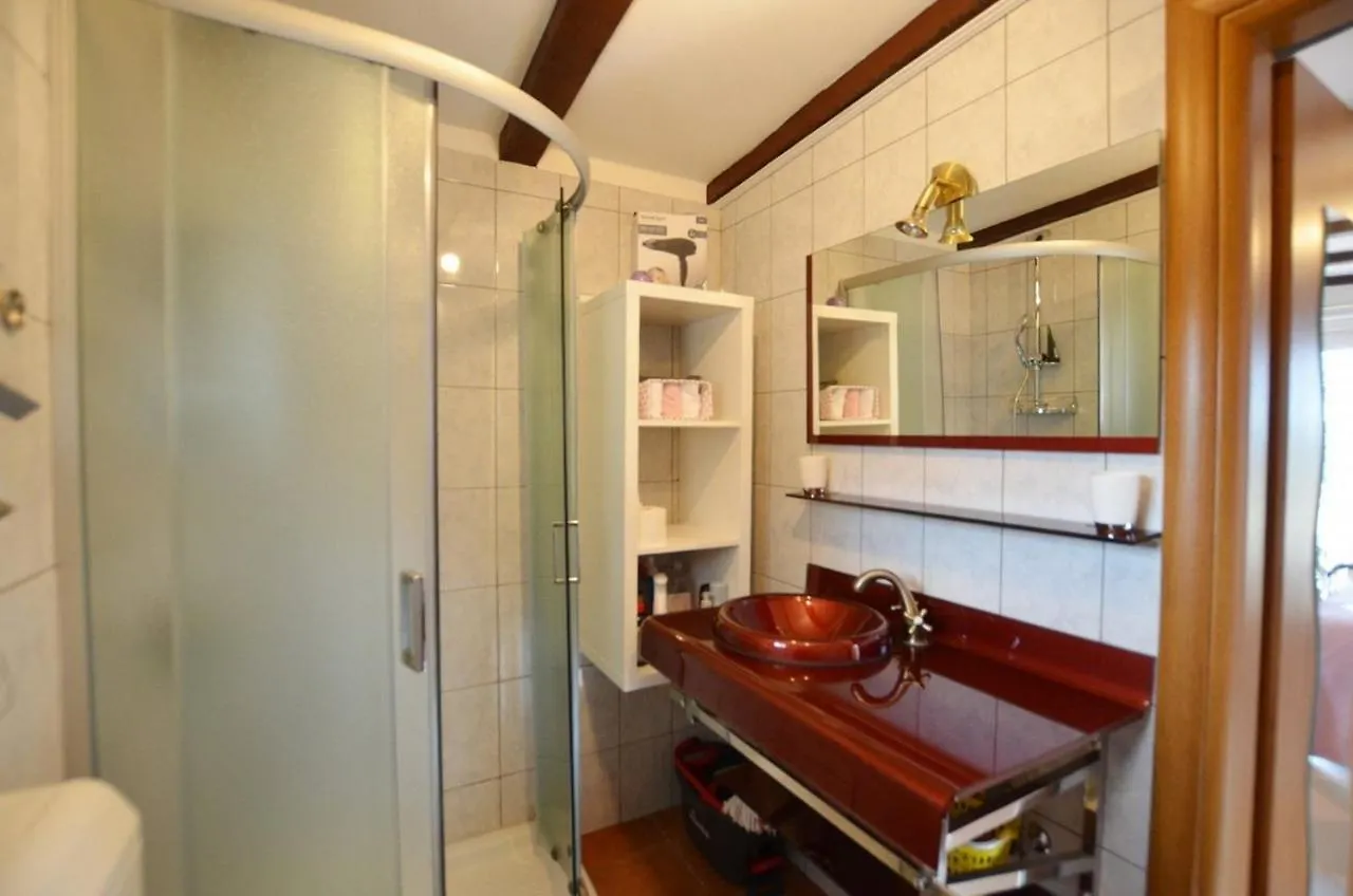 فيلا Family Friendly House With A Swimming Pool Rovinj - 20869 كرواتيا